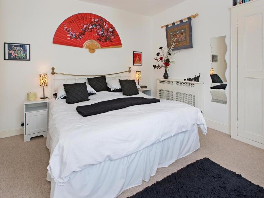 Anchor House Bed & Breakfast Dartmouth Rom bilde