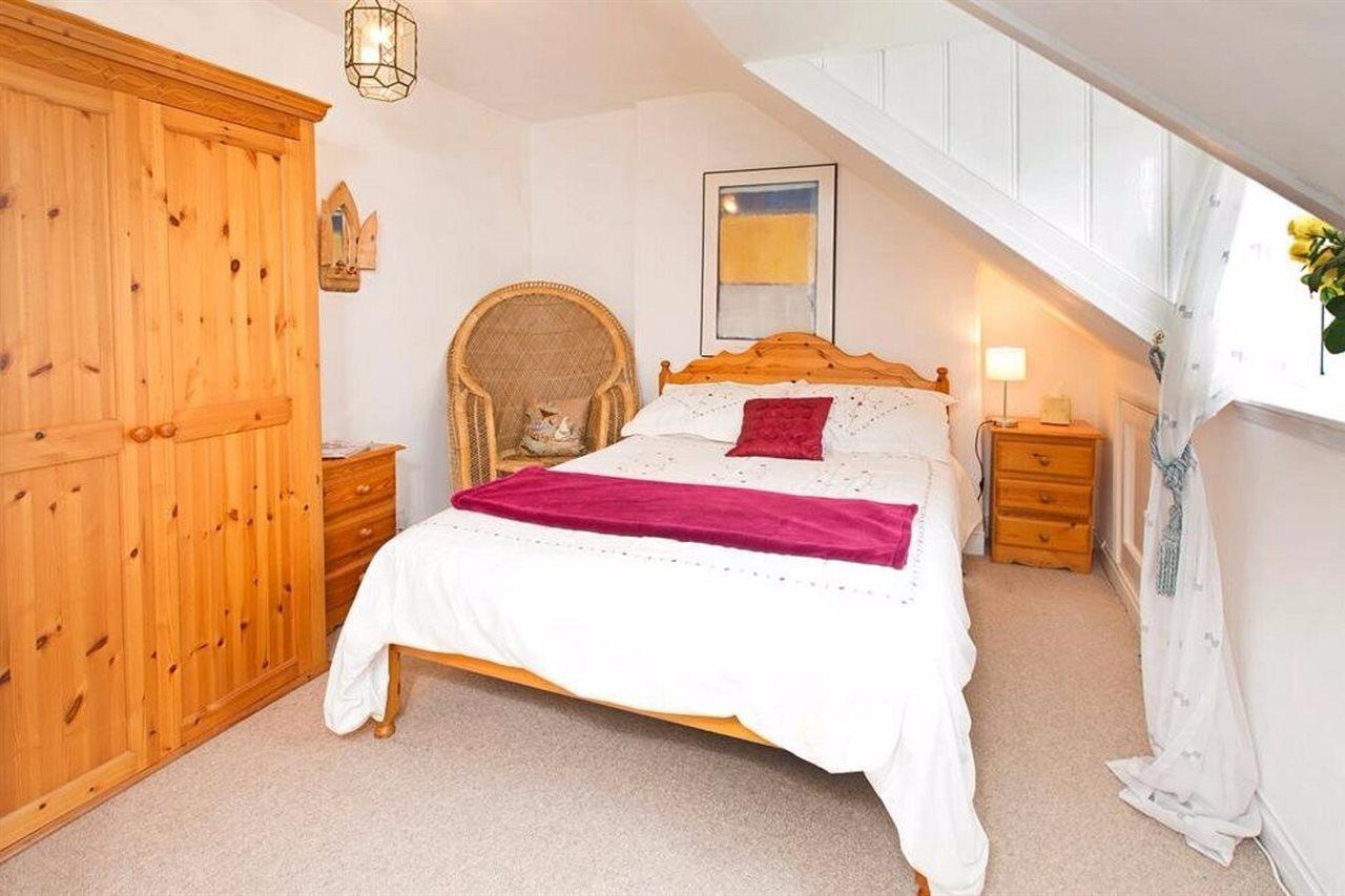 Anchor House Bed & Breakfast Dartmouth Eksteriør bilde